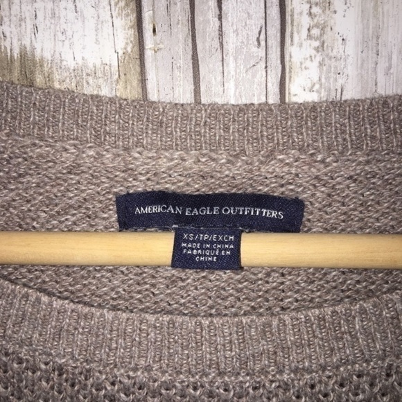 American Eagle Tan Knit Sweater - Picture 4 of 4